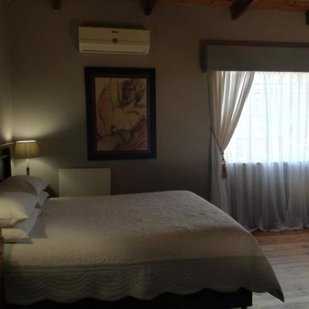 Adam'S Eden Guest House Pretoria-Noord Extérieur photo