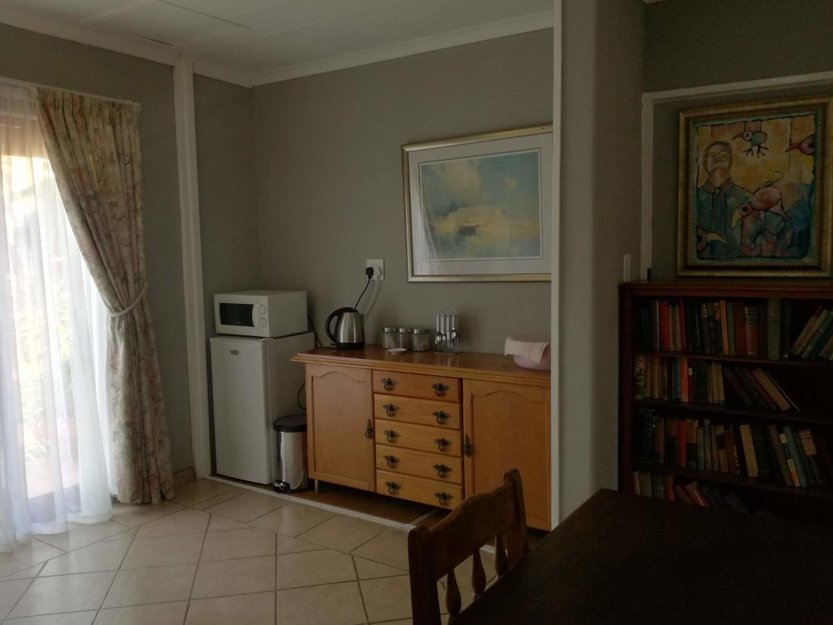 Adam'S Eden Guest House Pretoria-Noord Extérieur photo