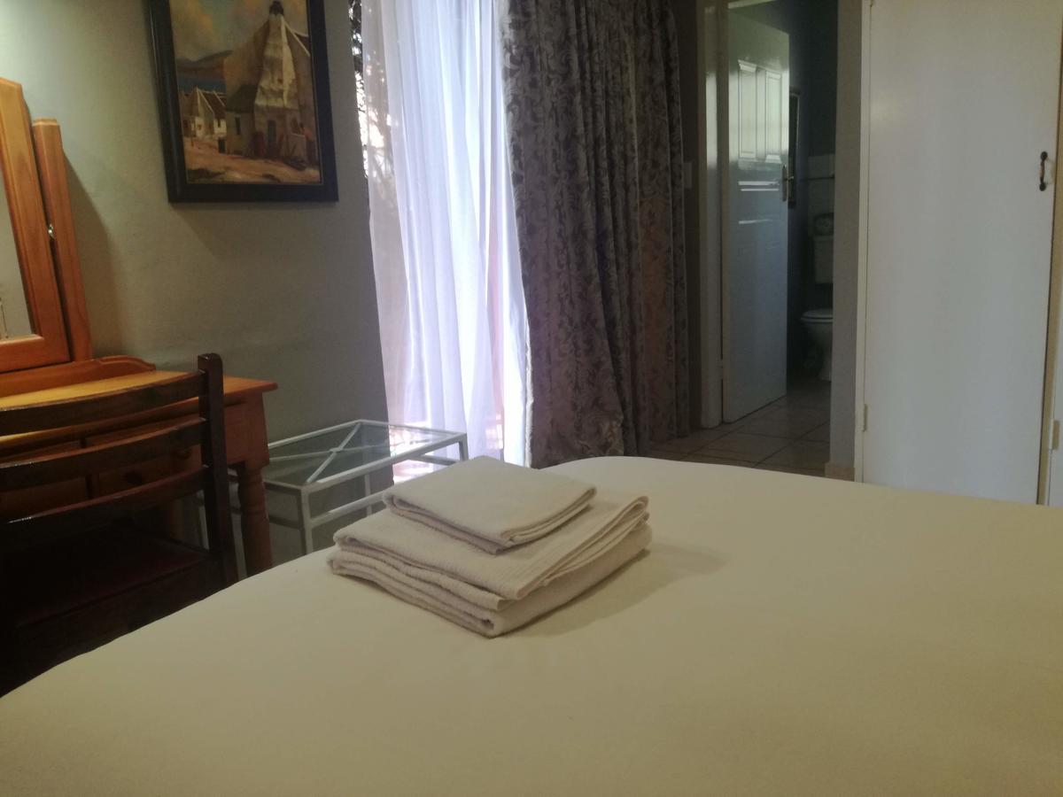 Adam'S Eden Guest House Pretoria-Noord Extérieur photo